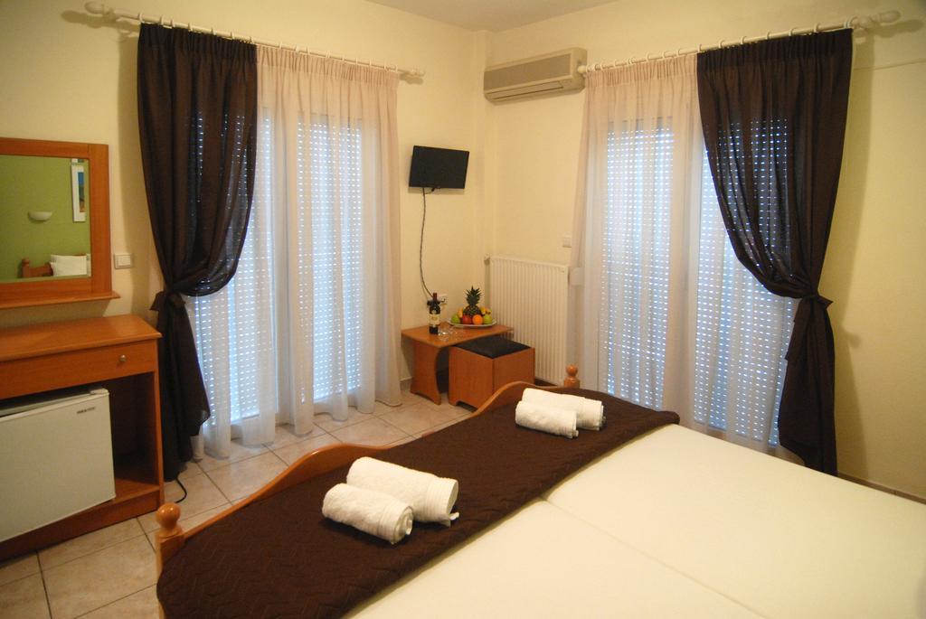 Apollon Hotel Paralía Værelse billede